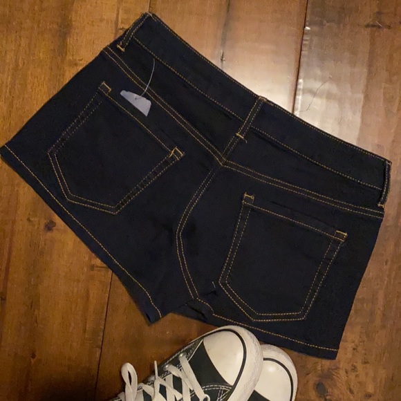 FOREVER 21 Shorts sz-29 BNNW - Picture 2 of 4